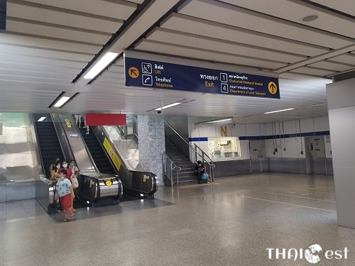Bangkok Metro Station